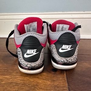 Jordan III unite size 2.5